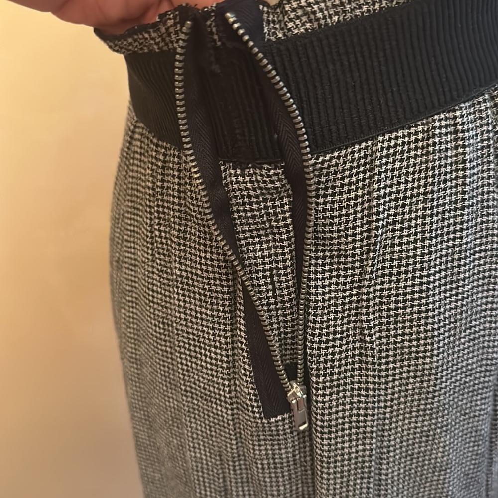 Zara Basic Elasticated & Ruffles Waistline Black … - image 6